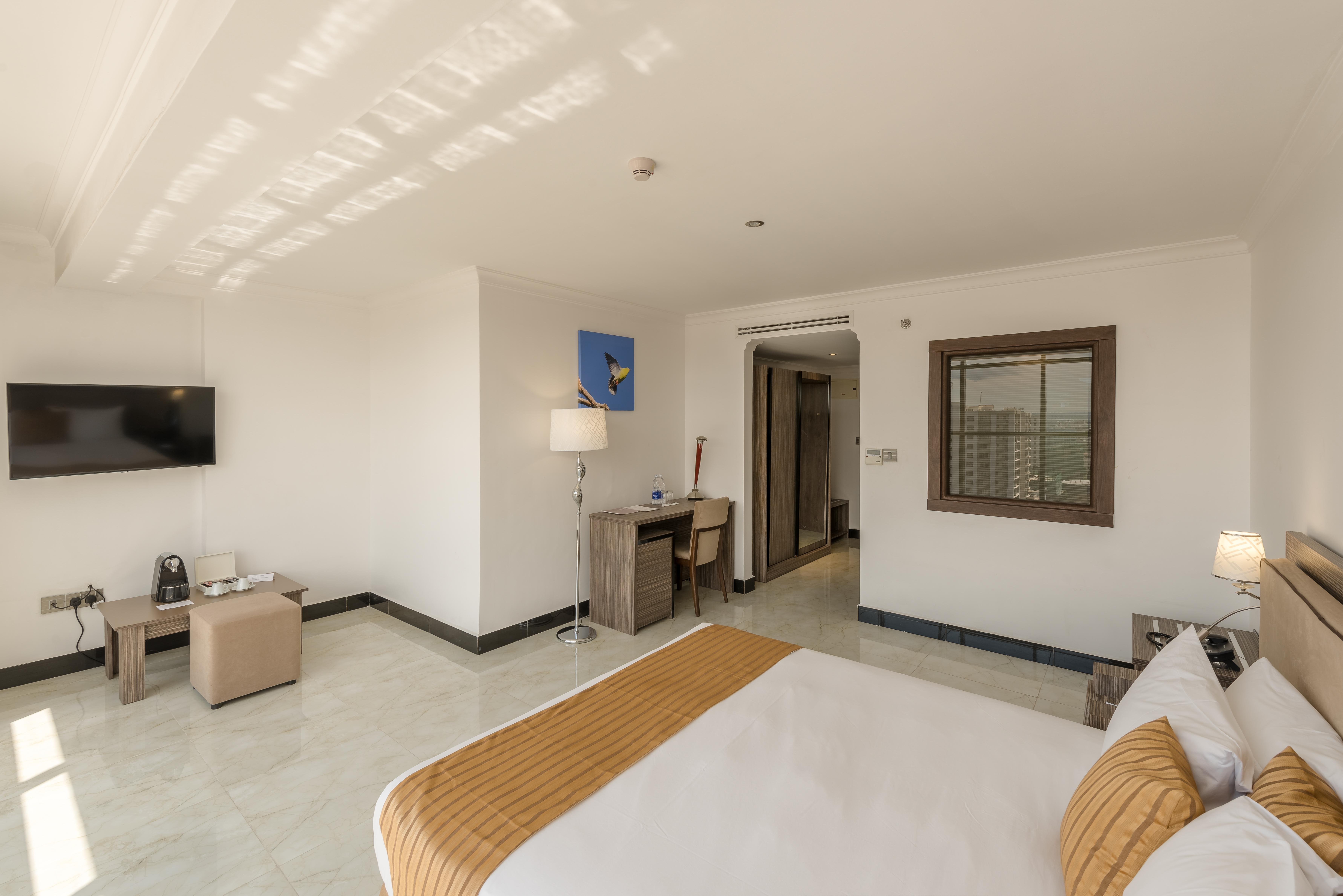 Golden Tulip Center Dar es Salaam