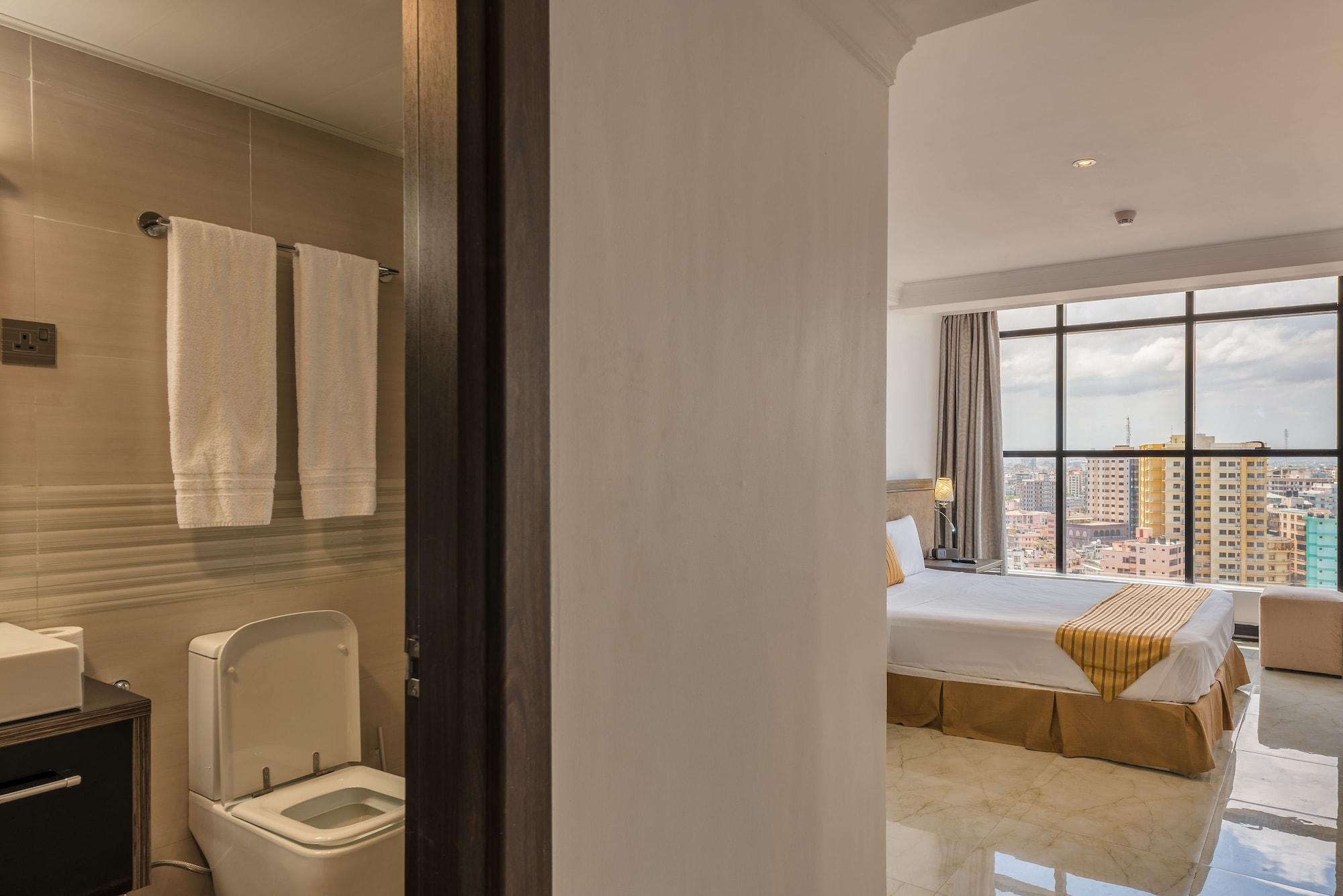 Golden Tulip Center Hotel