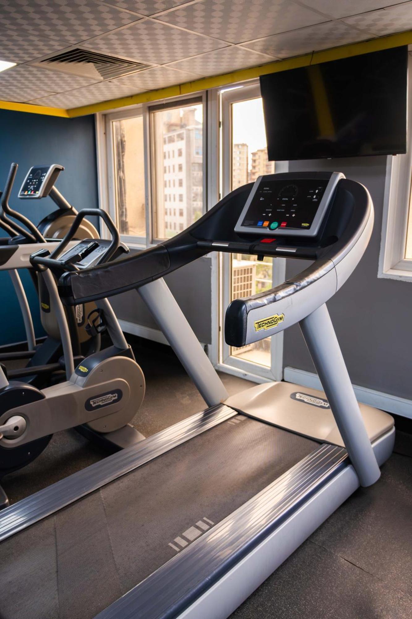 Golden Tulip Center Hotel 4*
